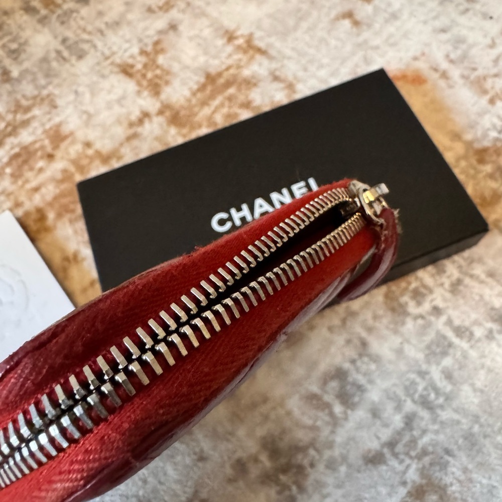 Chanel - Red Lambskin Long Wallet - Picture 13 of 14